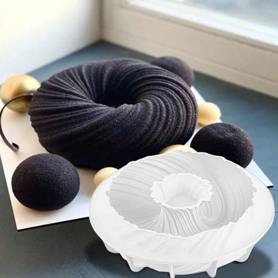 moule a gateau spiral donut noire