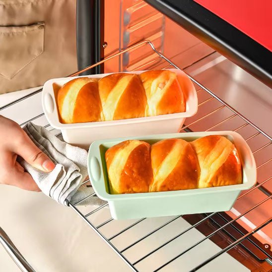 moule a gateau rectangle sortie du four
